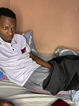 Snapshot of fireboyafrica chatting on 09-15-25, 11:27 fireboyafrica online show from 09-15-25, 11:27