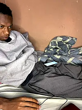 Snapshot of fireboyafrica chatting on 09-24-25, 12:36 fireboyafrica online show from 09-24-25, 12:36