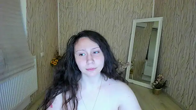 AishaRouhi online show from 02-18-25, 06:26