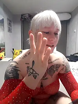 poussichienne online show from 09-22-25, 08:27