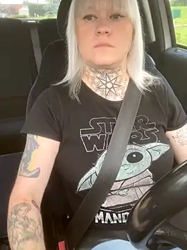 poussichienne online show from 10-07-25, 10:45