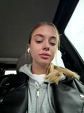 enjoy my beauty online show from 10-31-25, 07:09