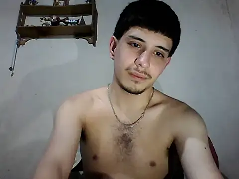 Snapshot of Elvergonn2105 chatting on 10-03-25, 04:20 Elvergonn2105 online show from 10-03-25, 04:20