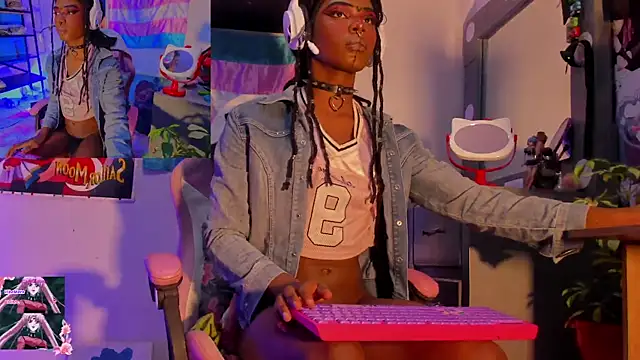 Effy Marinn online show from 09-17-25, 10:28