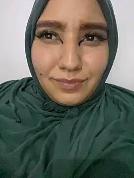 hannahayat online show from 12-19-24, 02:56