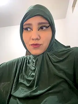 hannahayat online show from 10-27-25, 08:46