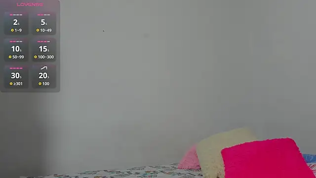 Snapshot of sofiaparker8 chatting on 09-17-25, 09:16 sofiaparker8 online show from 09-17-25, 09:16