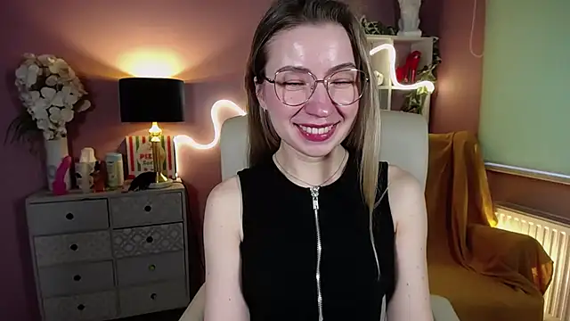 Mia Tasty online show from 02-09-25, 02:18