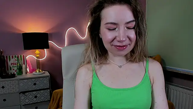 Mia Tasty online show from 11-19-25, 07:30