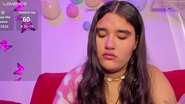 Snapshot of Chanelle_ chatting on 09-13-25, 01:33 Chanelle  online show from 09-13-25, 01:33