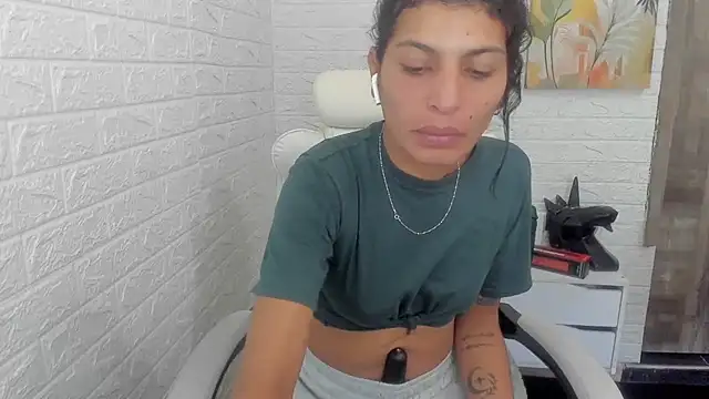 Snapshot of ImCrazzy chatting on 03-19-25, 02:13 ImCrazzy online show from 03-19-25, 02:13