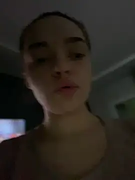 Snapshot of AnaWest chatting on 02-01-25, 03:39 AnaWest online show from 02-01-25, 03:39