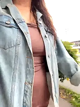 iriiina veneno online show from 11-02-25, 03:03