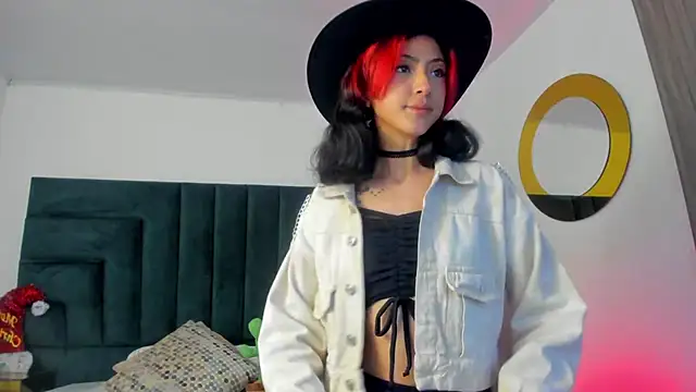 BonnieCute  online show from 12-26-24, 11:43