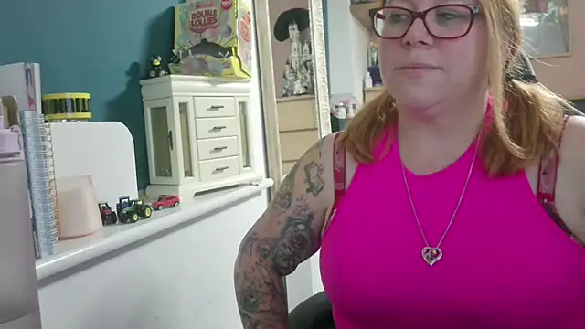 NikiDeeOfficial online show from 09-14-25, 09:14