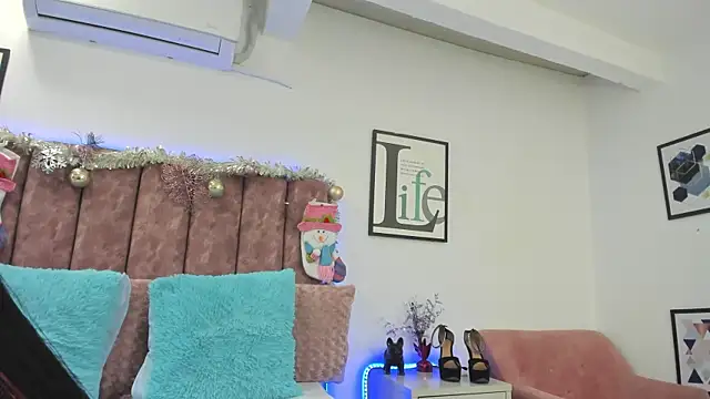 KathyShine online show from 12-11-24, 11:51