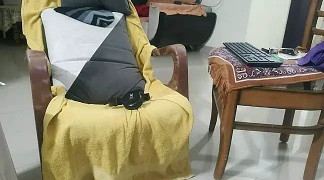 kaan3o3 online show from 02-06-25, 09:49