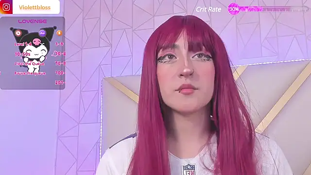 Snapshot of Violettbloss chatting on 01-13-25, 10:35 Violettbloss online show from 01-13-25, 10:35