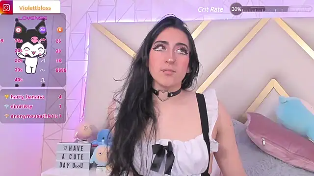 Snapshot of Violettbloss chatting on 02-07-25, 12:20 Violettbloss online show from 02-07-25, 12:20