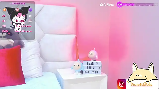 Snapshot of Violettbloss chatting on 09-26-25, 03:10 Violettbloss online show from 09-26-25, 03:10