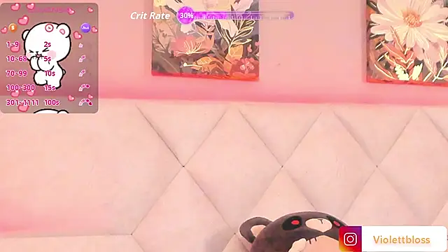 Snapshot of Violettbloss chatting on 11-13-25, 03:38 Violettbloss online show from 11-13-25, 03:38