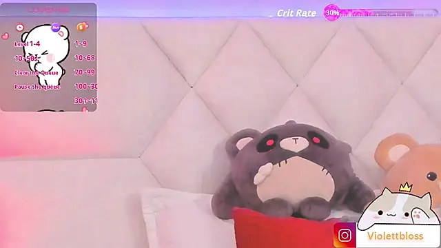 Snapshot of Violettbloss chatting on 11-19-25, 03:06 Violettbloss online show from 11-19-25, 03:06