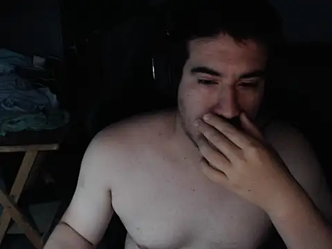 Snapshot of thealfawolf01 chatting on 12-27-24, 12:07 thealfawolf01 online show from 12-27-24, 12:07