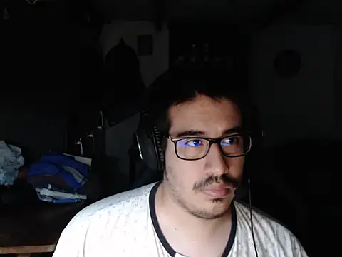 Snapshot of thealfawolf01 chatting on 12-29-24, 03:00 thealfawolf01 online show from 12-29-24, 03:00