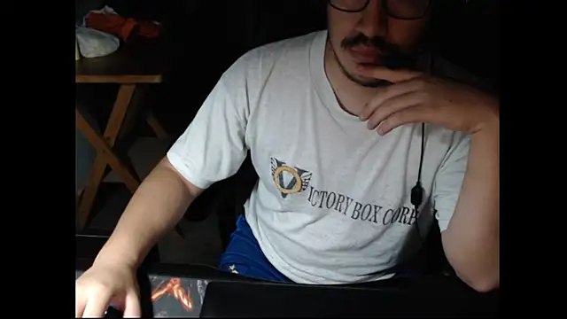 Snapshot of thealfawolf01 chatting on 01-02-25, 08:28 thealfawolf01 online show from 01-02-25, 08:28