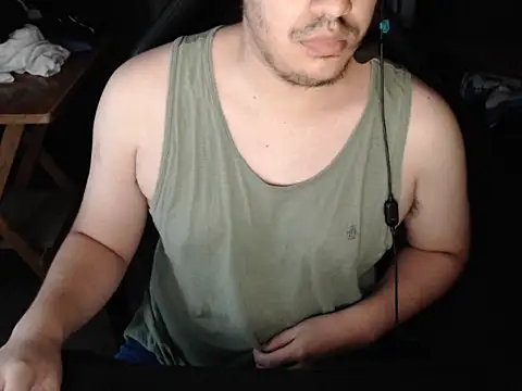 Snapshot of thealfawolf01 chatting on 02-13-25, 01:29 thealfawolf01 online show from 02-13-25, 01:29