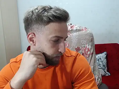 Snapshot of PrinceEagle chatting on 10-11-25, 05:11 PrinceEagle online show from 10-11-25, 05:11