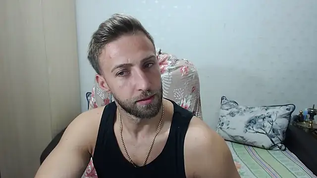 Snapshot of PrinceEagle chatting on 10-15-25, 07:36 PrinceEagle online show from 10-15-25, 07:36