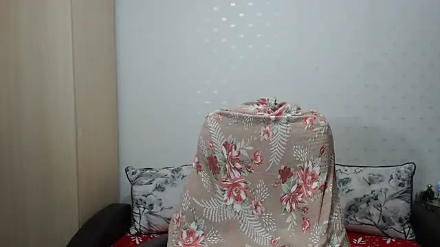 Snapshot of PrinceEagle chatting on 10-19-25, 07:36 PrinceEagle online show from 10-19-25, 07:36