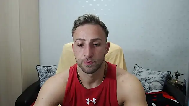 Snapshot of PrinceEagle chatting on 10-26-25, 09:42 PrinceEagle online show from 10-26-25, 09:42