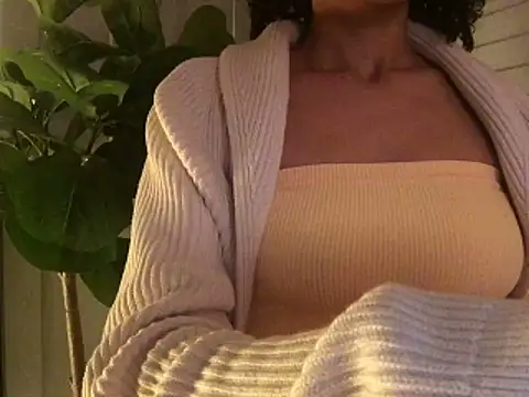 loveofbea online show from 12-18-24, 03:04