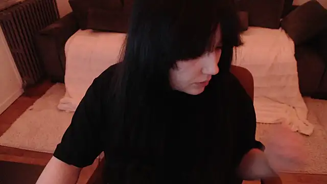 Lynylou online show from 12-01-24, 05:46