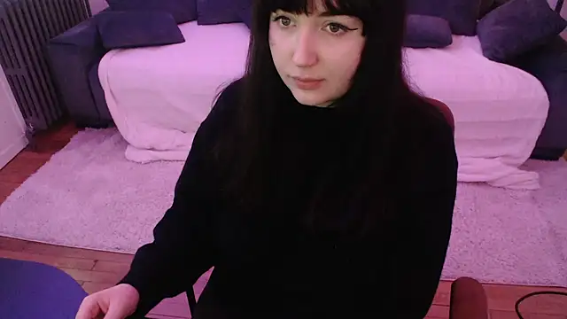 Lynylou online show from 12-05-24, 03:17