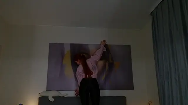 Snapshot of JudyWalkerr chatting on 10-08-25, 02:14 JudyWalkerr online show from 10-08-25, 02:14