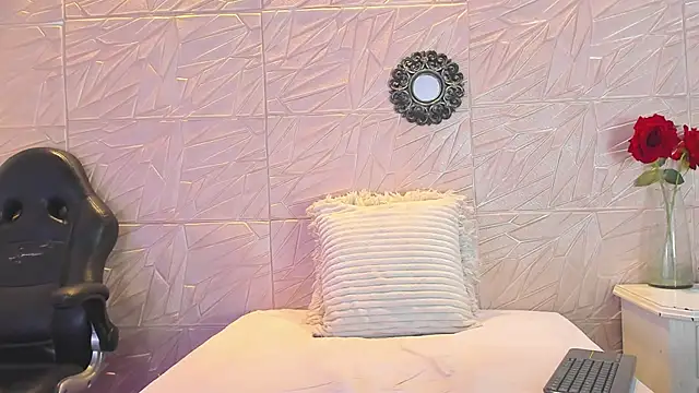 paula  cruzz online show from 02-04-25, 03:57