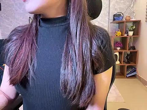 MidnightFlame online show from 01-10-25, 07:32