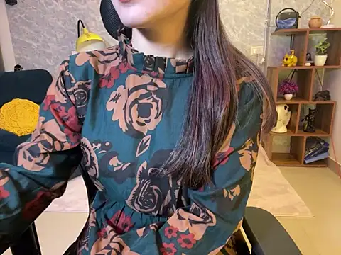 MidnightFlame online show from 02-02-25, 04:32