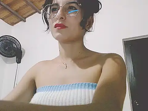 tifany19  online show from 11-03-25, 12:24