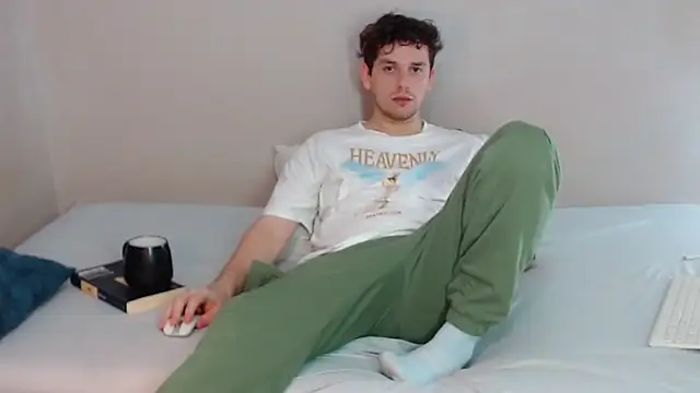 Elio555 online show from 03-09-25, 01:04