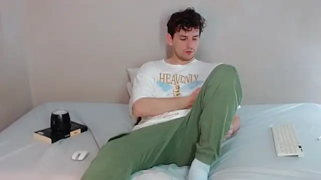 Elio555 online show from 03-09-25, 10:19