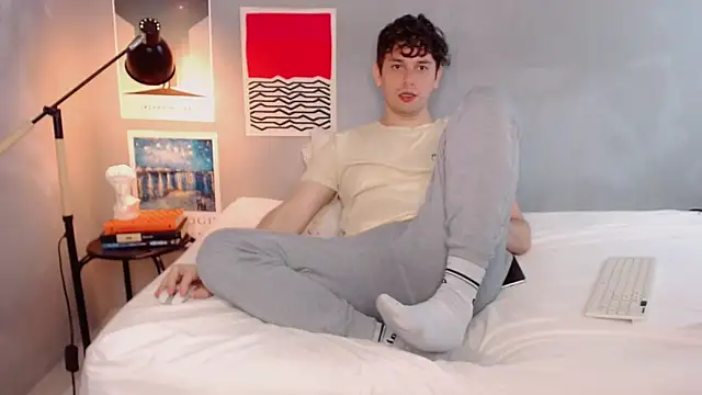 Elio555 online show from 11-01-25, 01:57