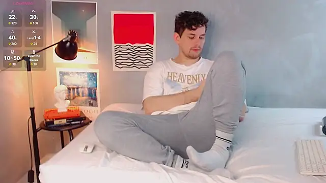 Elio555 online show from 11-29-25, 08:12