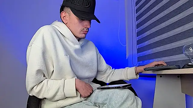 bastia noooo online show from 11-14-25, 03:27