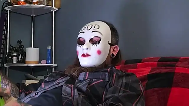 Saga And Sin online show from 03-01-26, 06:04