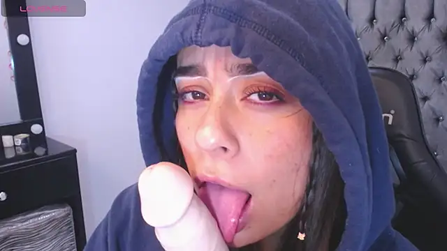 Georgina 1t online show from 02-15-25, 12:01