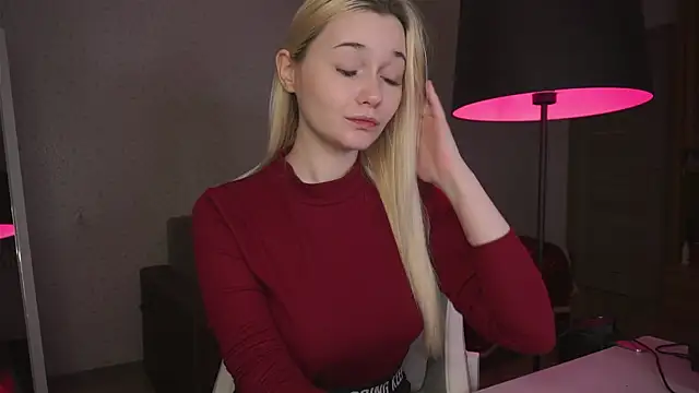 Lisa 003 online show from 01-19-25, 04:54